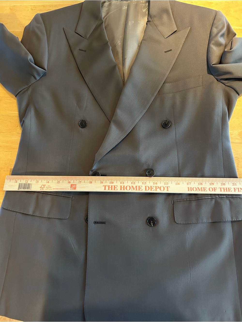 Classic Double-Breasted Brown Men's Jacket and Vest - Picture 12 of 16